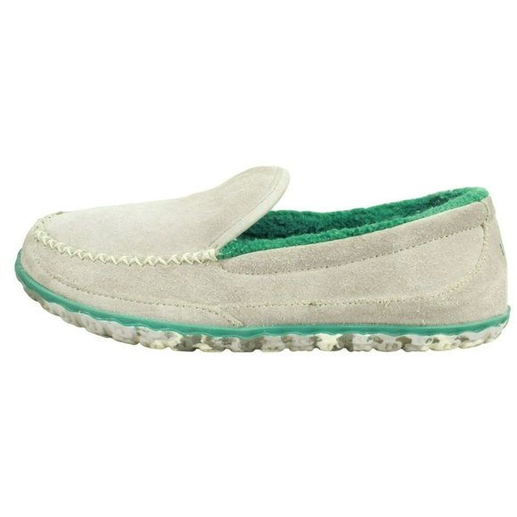 LL Bean Gray Suede Slip On Fleece Lined Mountain Moccasin Slippers Size 9 M - Picture 1 of 9